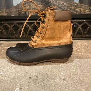 Women's Sperry boots